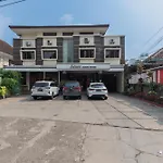 RedDoorz Plus @ Wastu Kencana